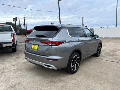 2023 Mitsubishi Outlander SEL