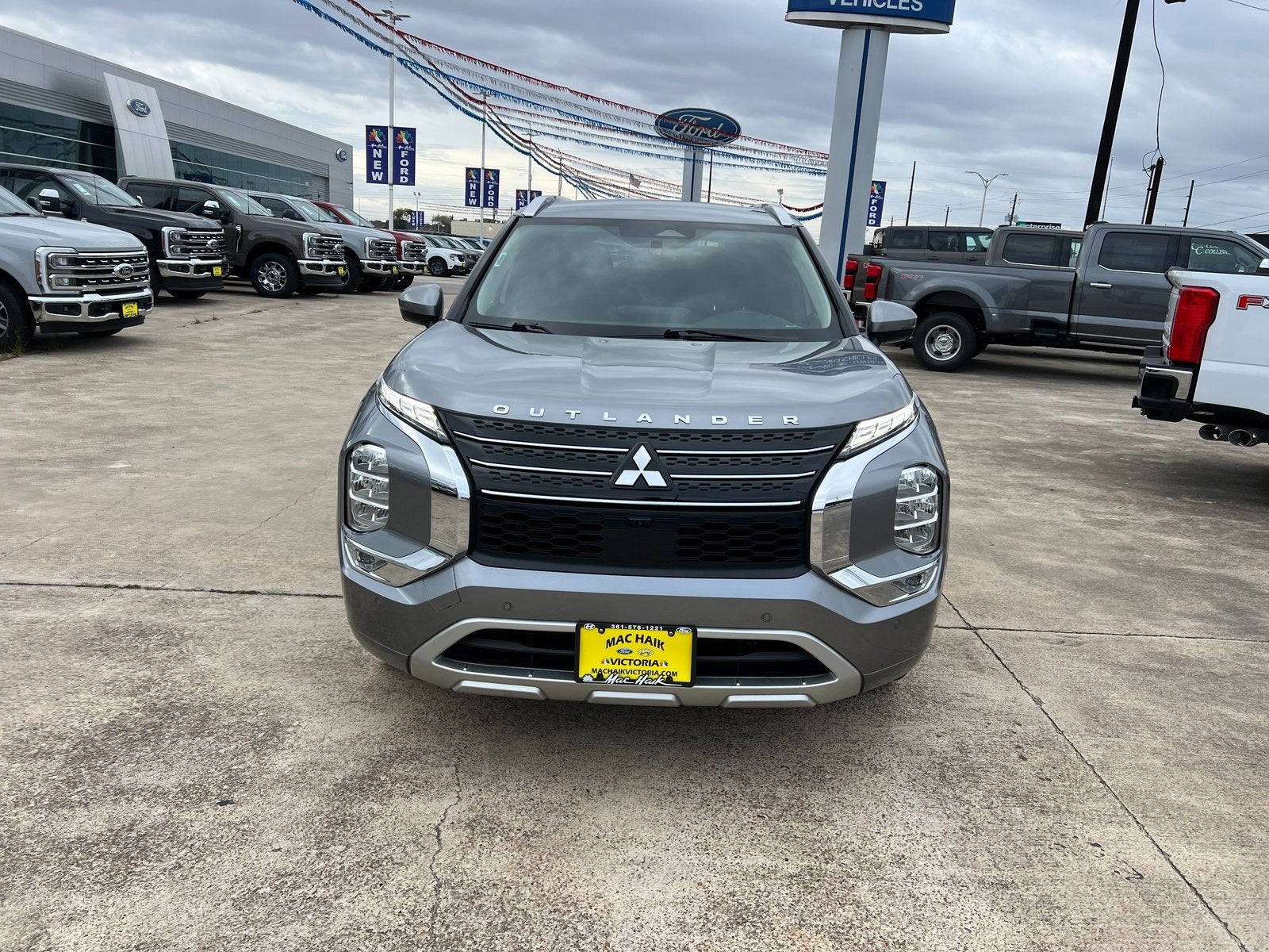 2023 Mitsubishi Outlander SEL