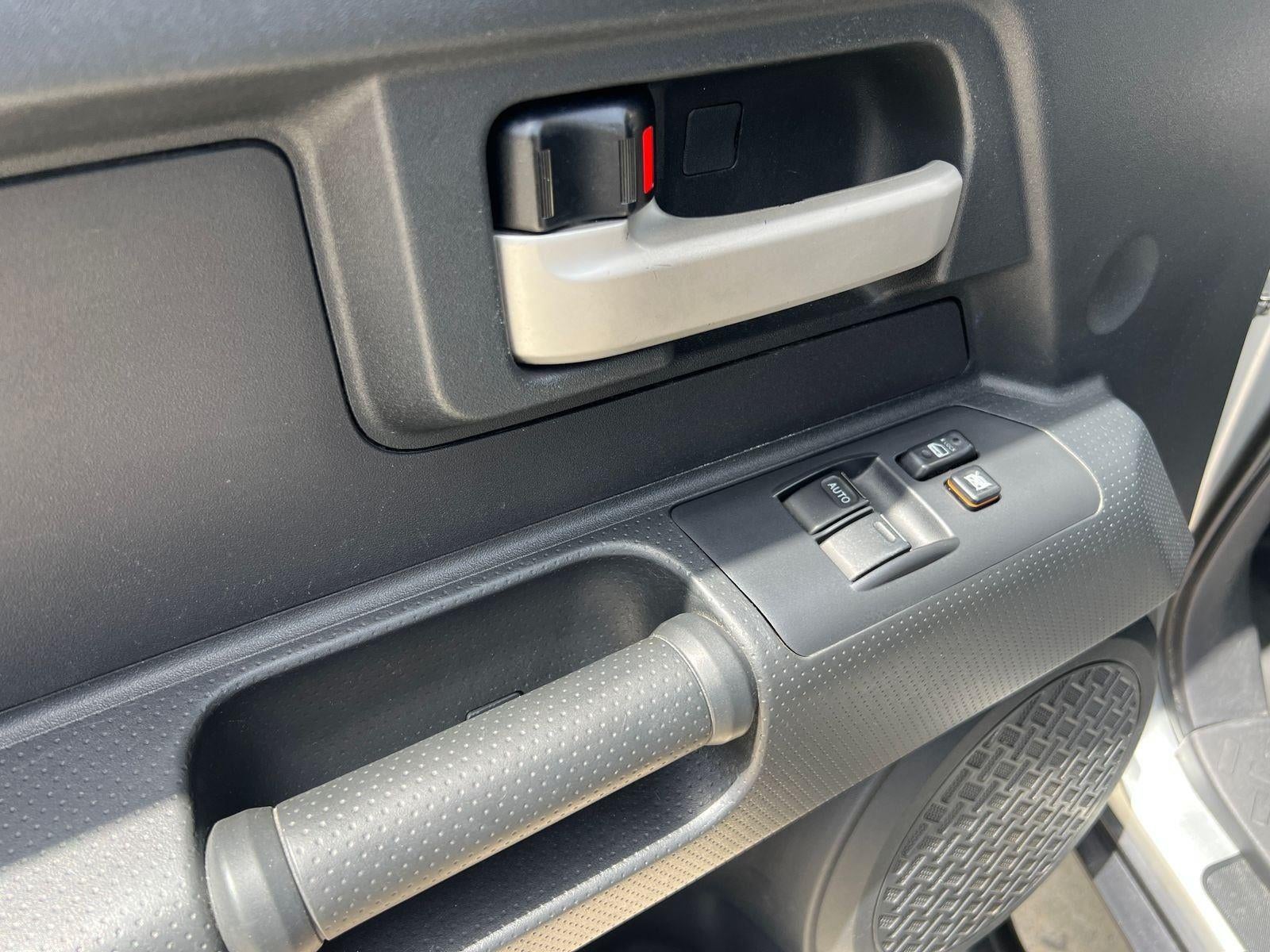 2007 Toyota FJ CRUISER BASE