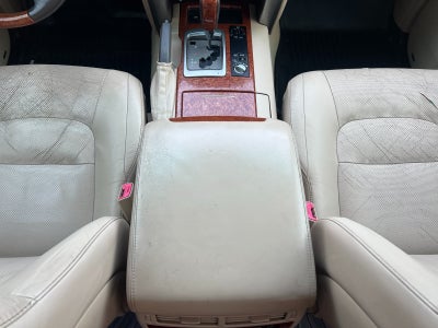 2014 Toyota Land Cruiser Base