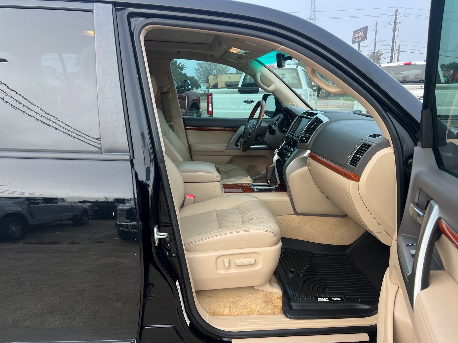 2014 Toyota Land Cruiser Base