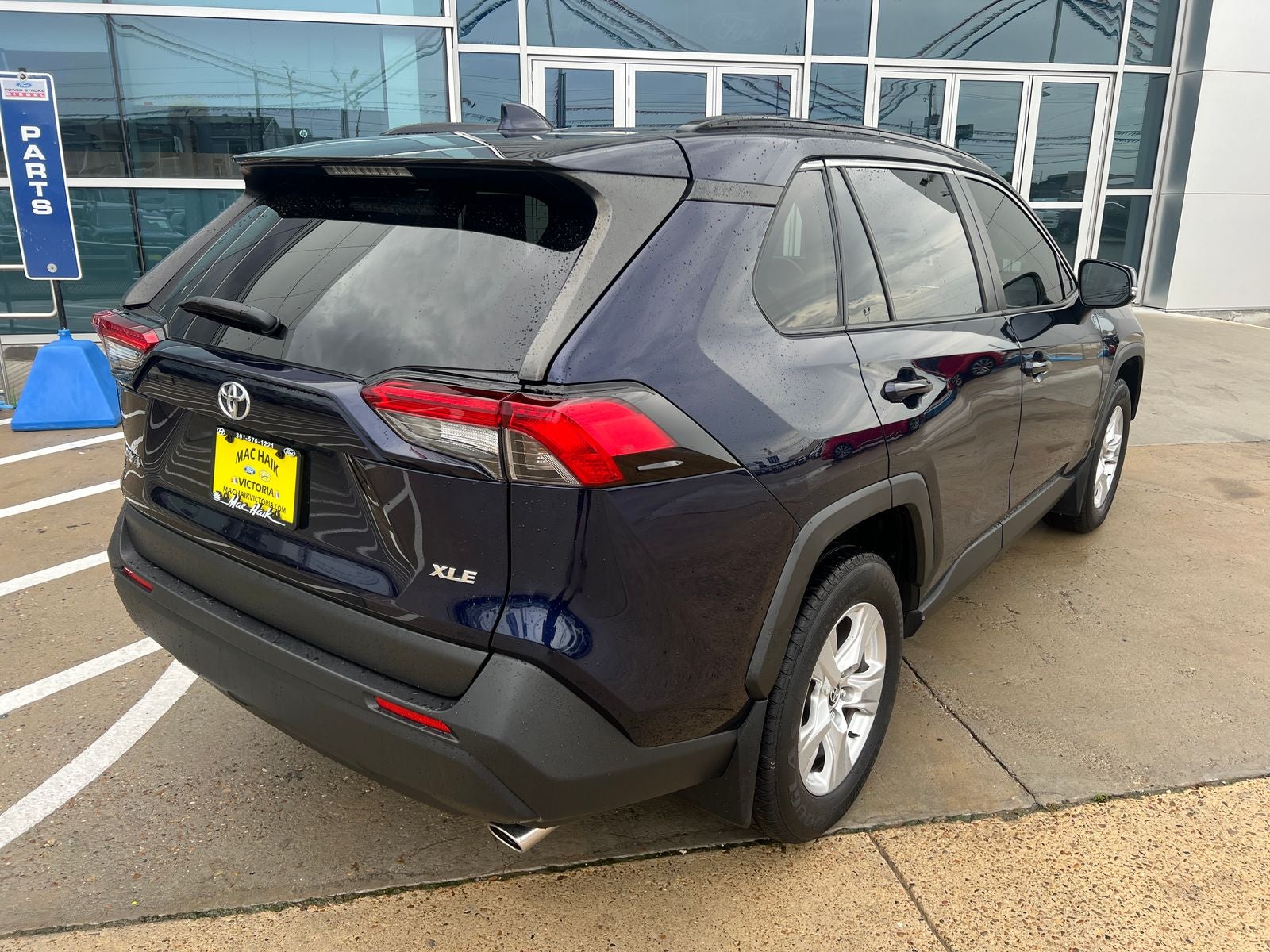 2020 Toyota RAV4 XLE