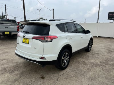 2018 Toyota RAV4 XLE