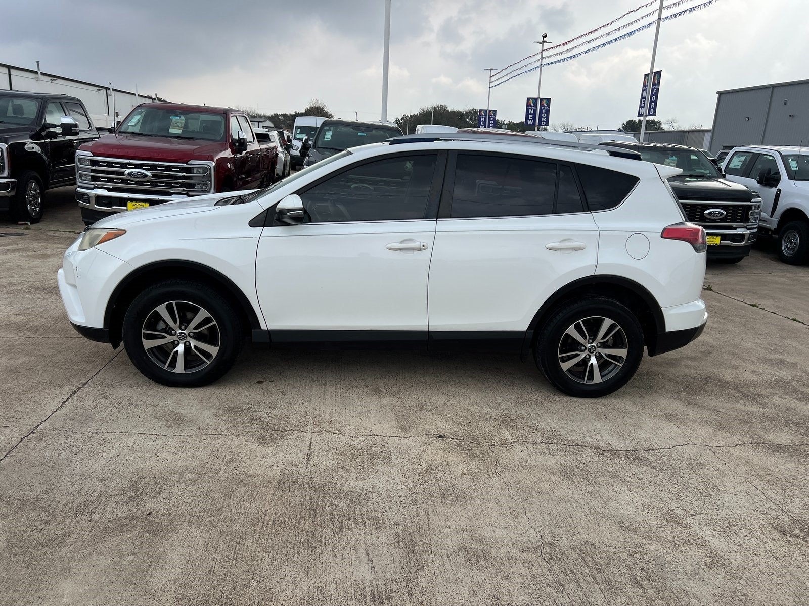 2018 Toyota RAV4 XLE