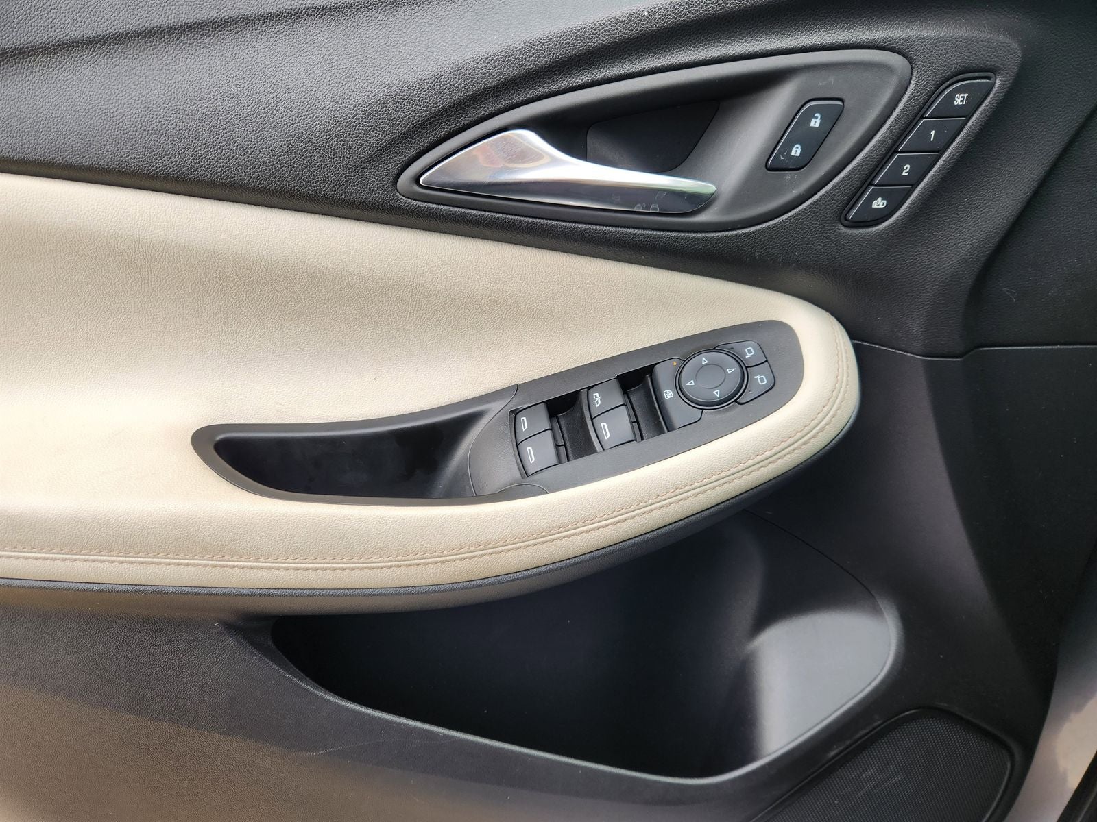 2024 Buick Encore GX Avenir