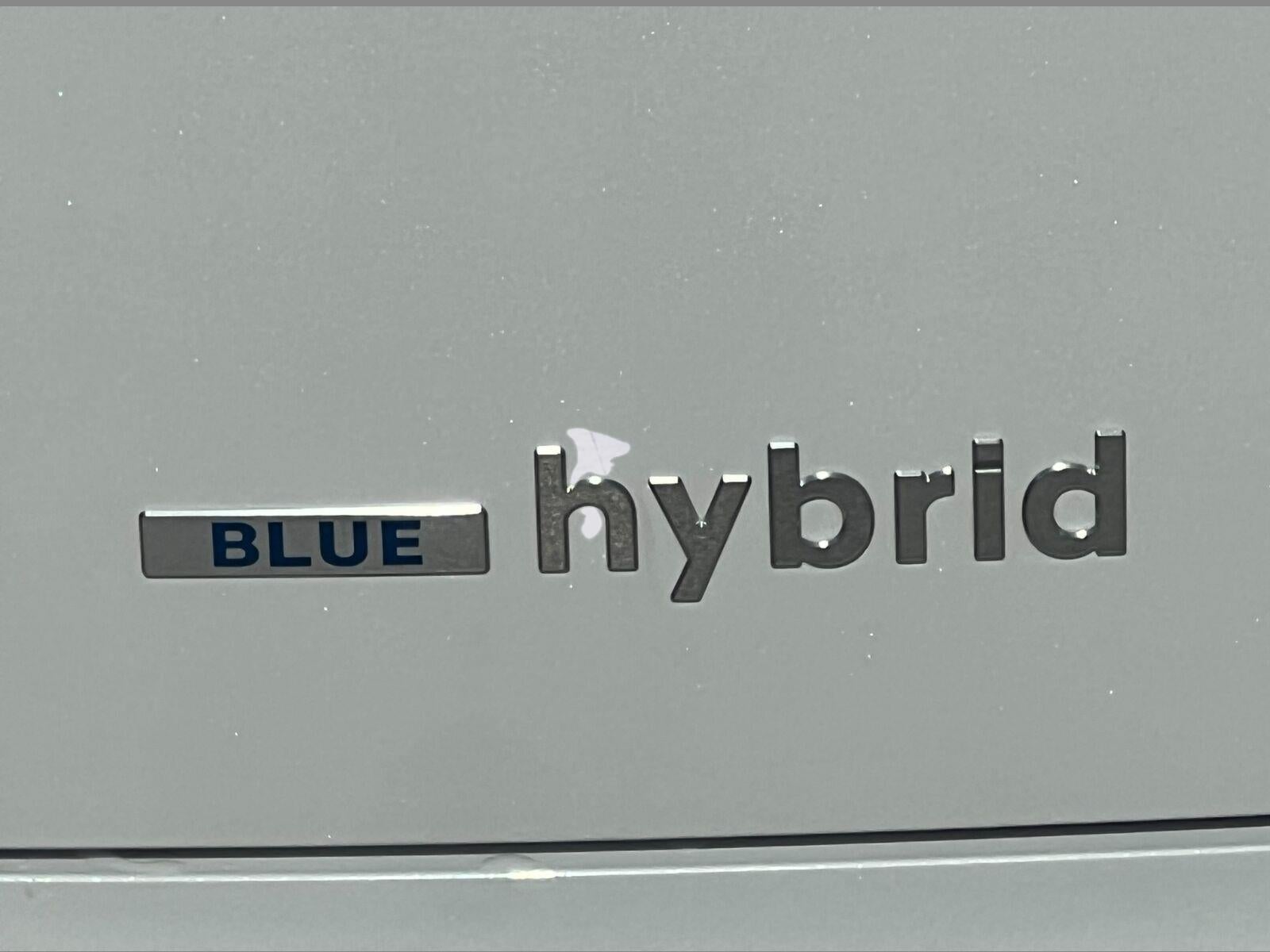 2026 Hyundai Palisade Hybrid Blue SEL Premium 7P
