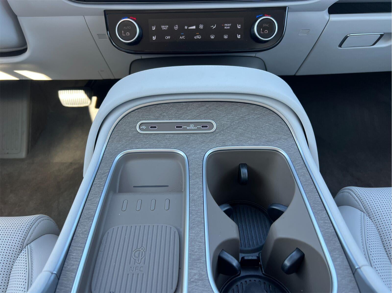 2026 Hyundai Palisade Hybrid Blue SEL Premium 7P