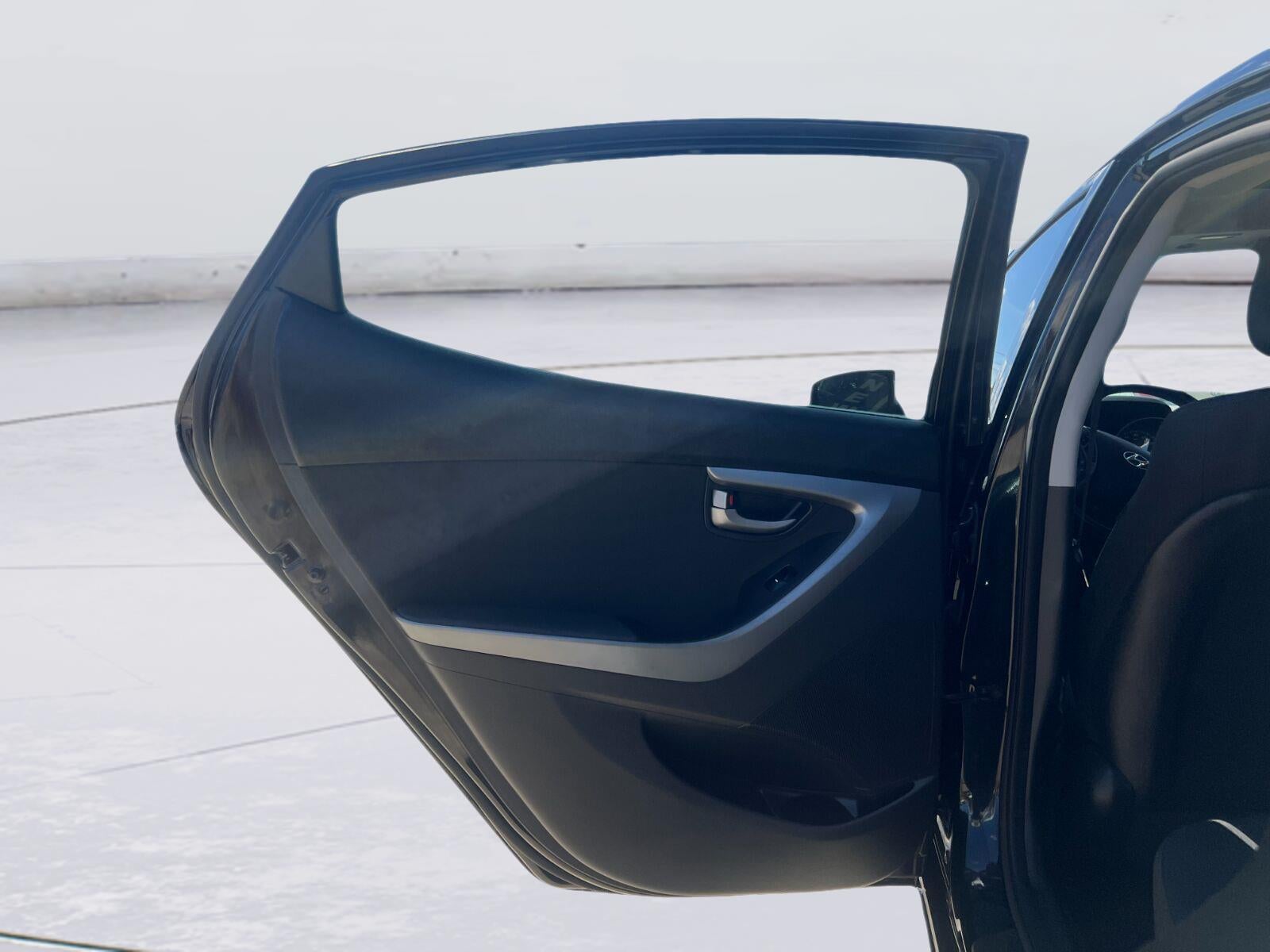 2016 Hyundai ELANTRA Value Edition