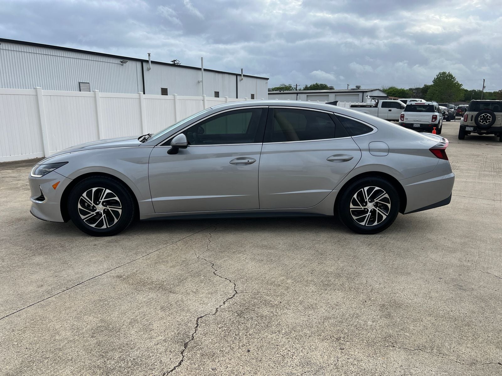 2023 Hyundai Sonata Hybrid Blue