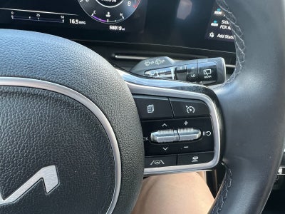 2024 Kia Carnival SX