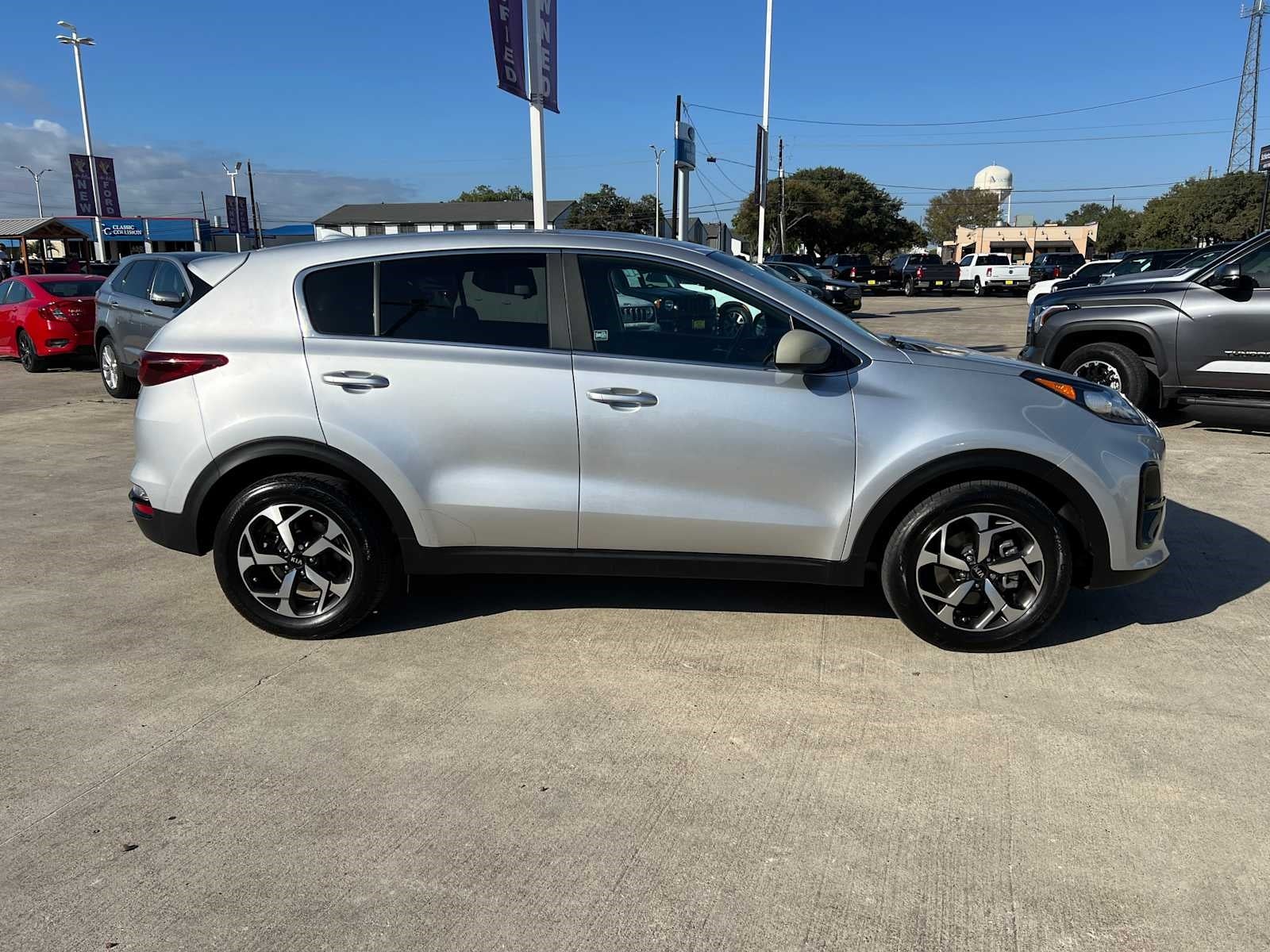 2022 Kia Sportage LX in Victoria, TX Houston Kia Sportage Mac Haik